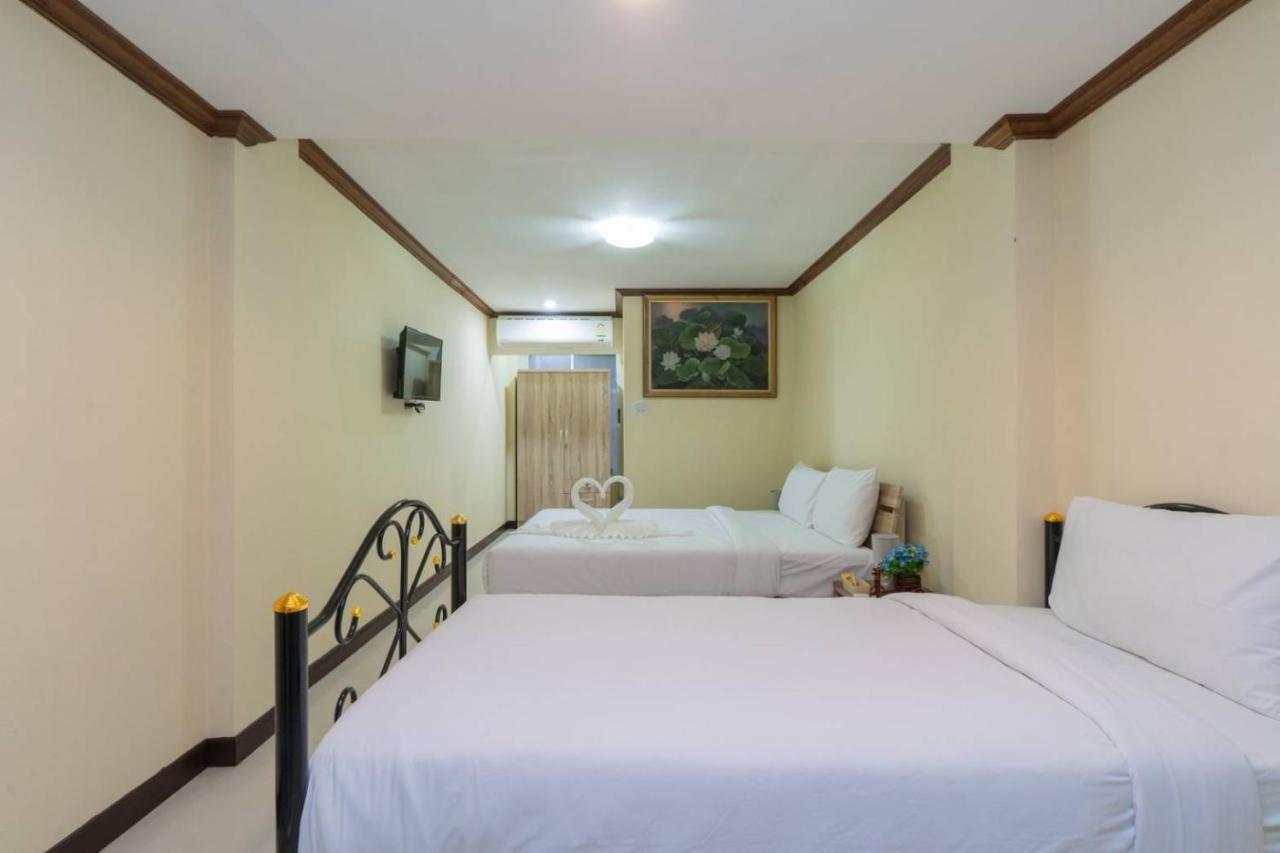 Blueskyhouse Patong Hotel Ngoại thất bức ảnh