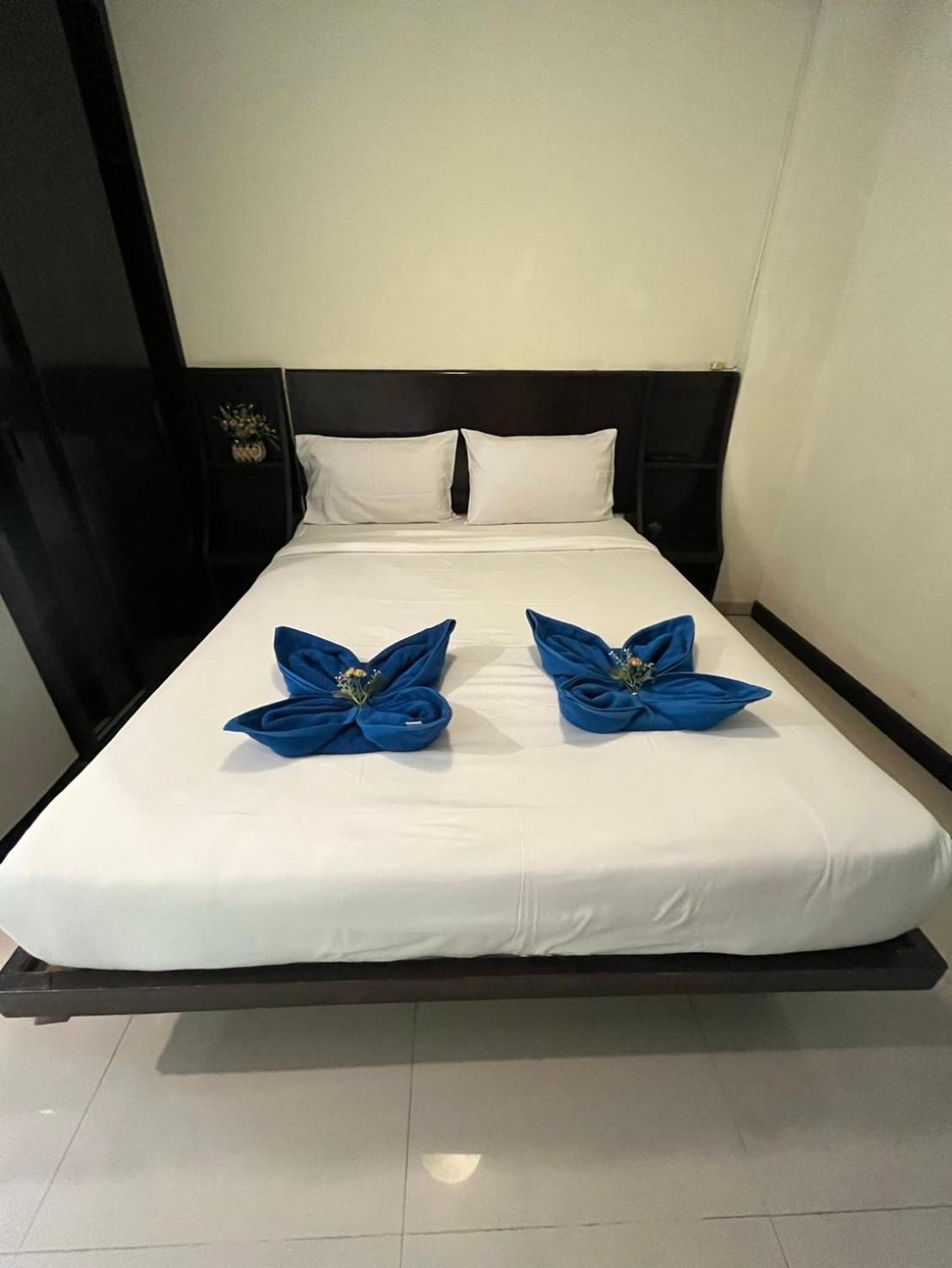Blueskyhouse Patong Hotel Ngoại thất bức ảnh