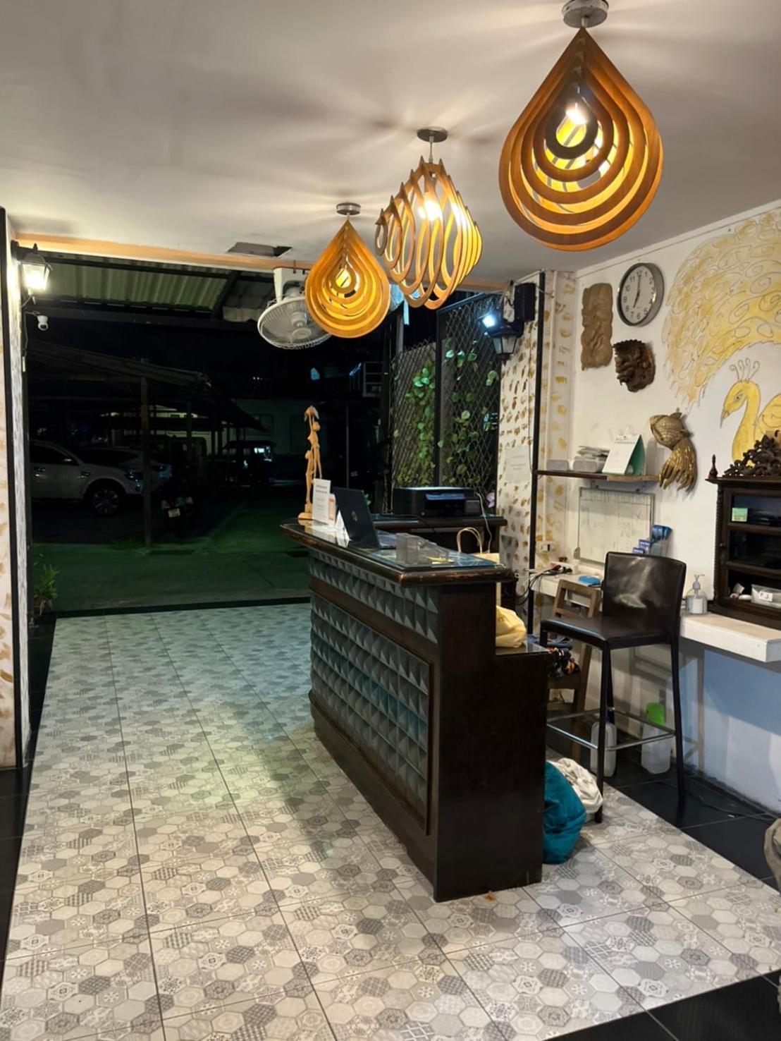 Blueskyhouse Patong Hotel Ngoại thất bức ảnh
