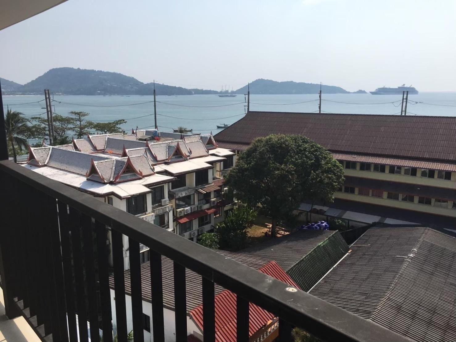 Blueskyhouse Patong Hotel Ngoại thất bức ảnh